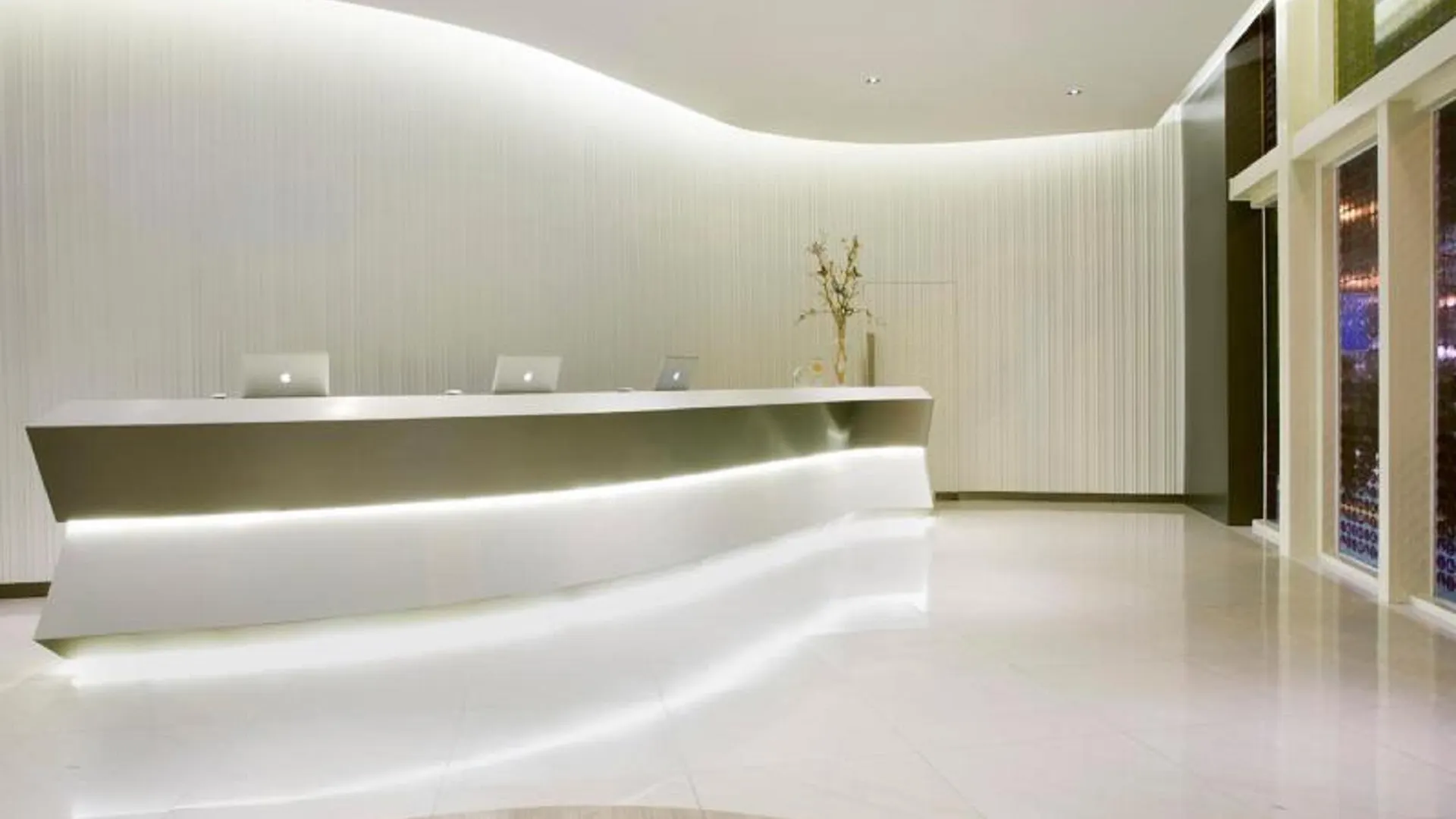 Hotel Ease Causeway Bay هونغ كونغ